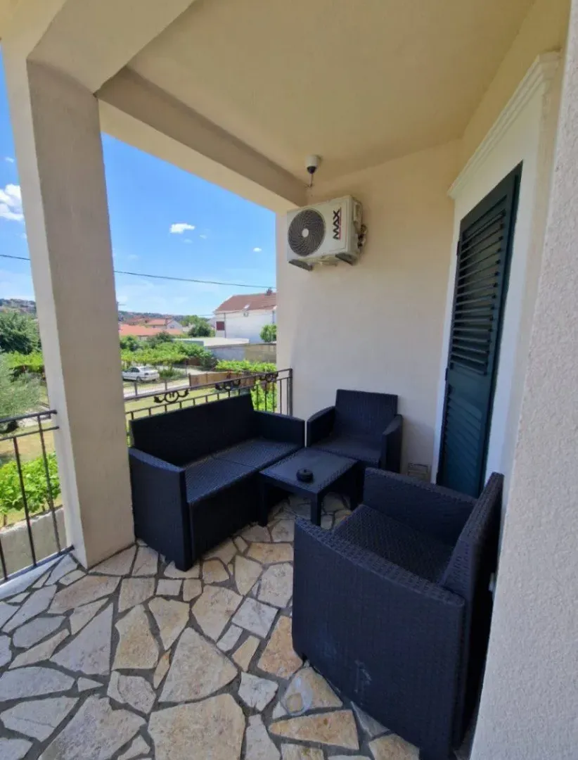 Rent, house, 94m², Masline, Podgorica