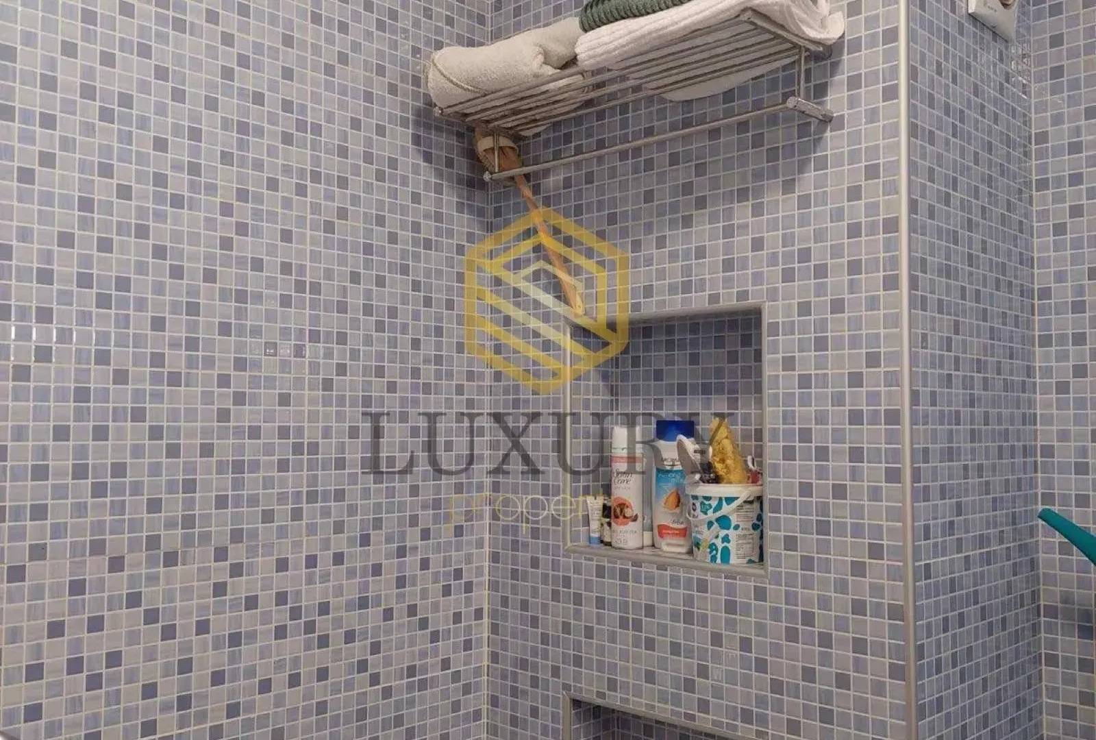 Izdavanje, dvosoban stan, 88m², City Kvart, Podgorica