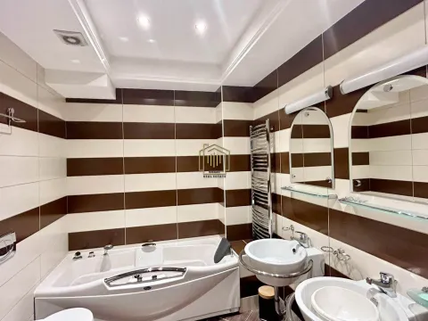 Prodaja, dvosoban stan, 100m², Podgorica, Crna Gora - image 12