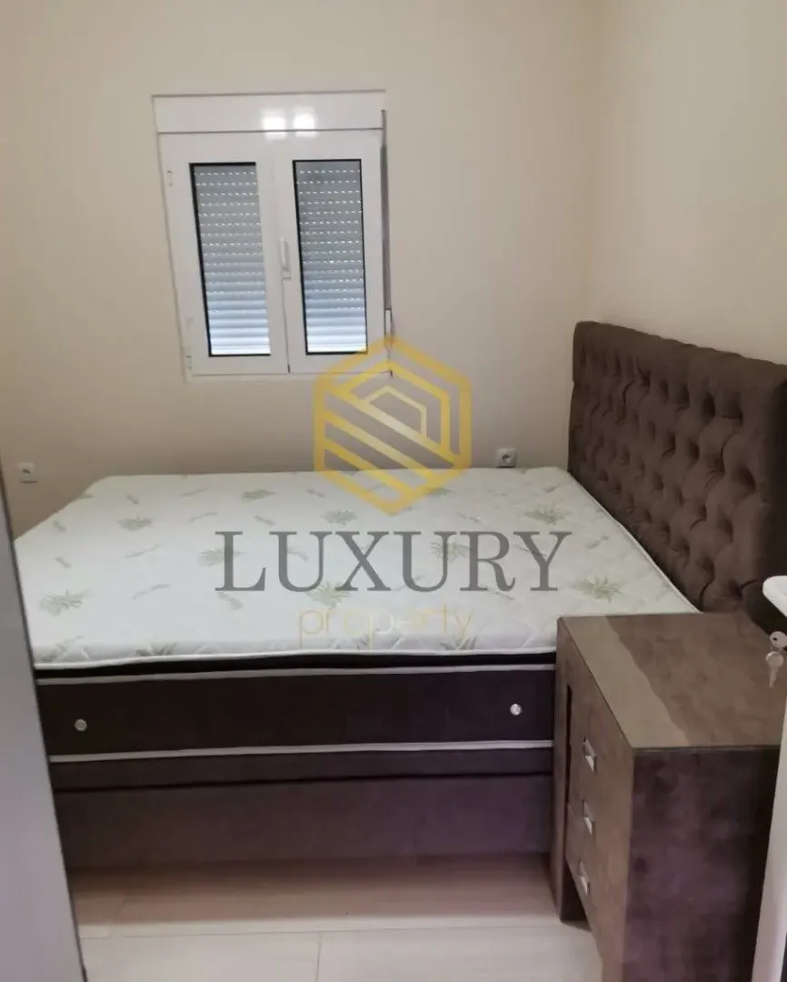 Rent, house, 50m², Stari Aerodrom, Podgorica