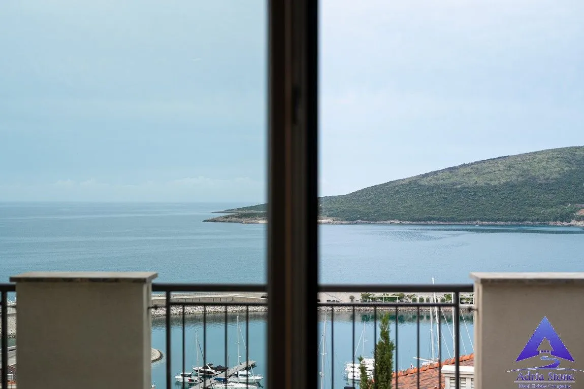 Prodaja, dvosoban stan, 114m², Luštica, Tivat