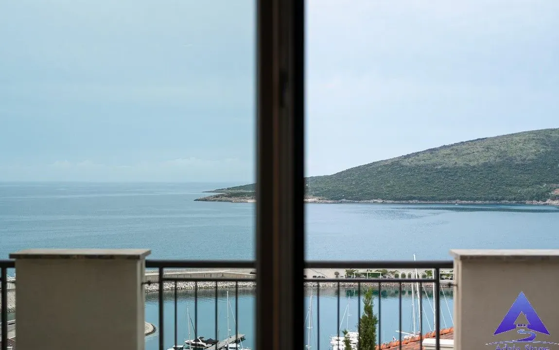 Prodaja, dvosoban stan, 114m², Luštica, Tivat