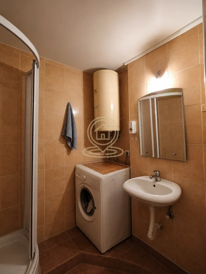 Prodaja, jednosoban stan, 37m², Aerodrom, Kragujevac
