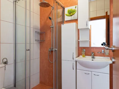 Prodaja, kuća, 495m², Ivanovići, Budva - image 17