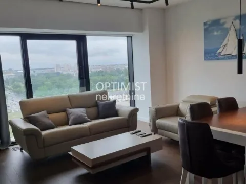 Stan in Novi Beograd Blok 65