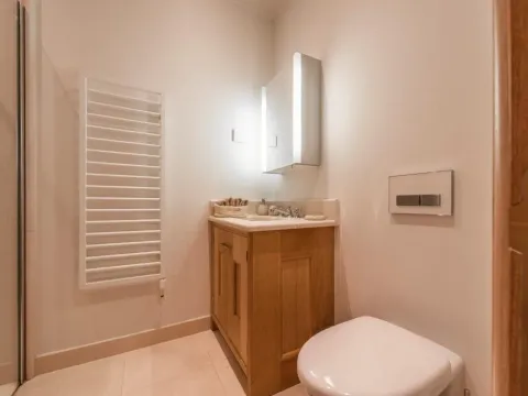 Izdavanje, trosoban stan, 258m², Porto Montenegro, Tivat - image 15