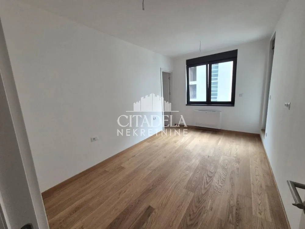 Prodaja, trosoban stan, 70m², Voždovac Sve Podlokacije, Beograd