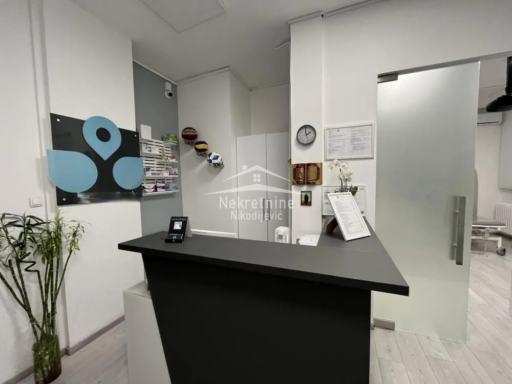 Rent, office space, 136m², Golf Naselje, Beograd