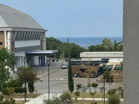 Prodaja, jednosoban stan, 65m², Soho City, Bar - image 2