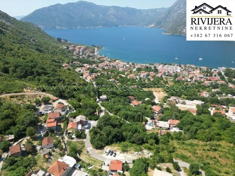 Sale, land lot, 1098m², Risan, Kotor