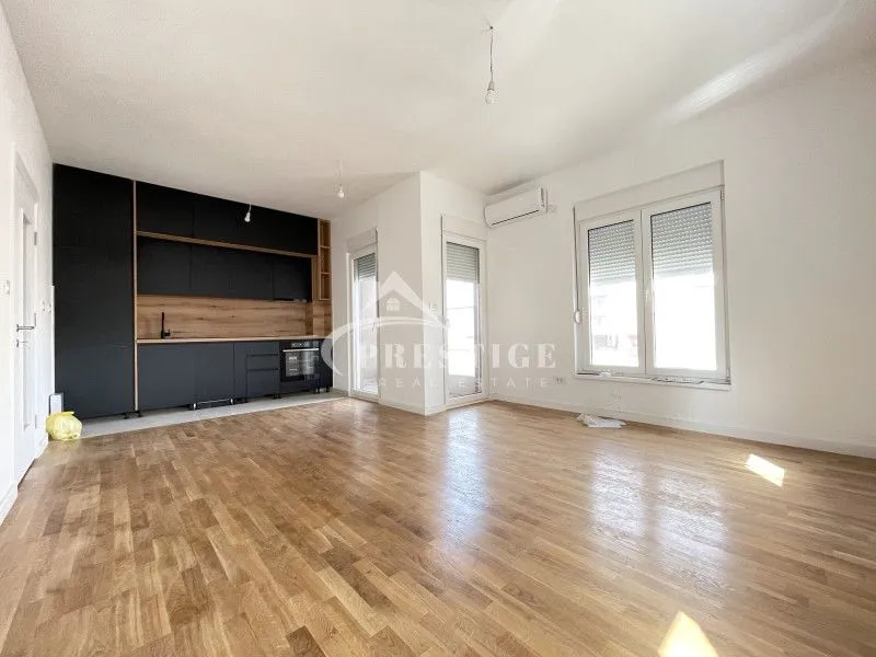 Izdavanje, dvosoban stan, 67m², Zabjelo, Podgorica