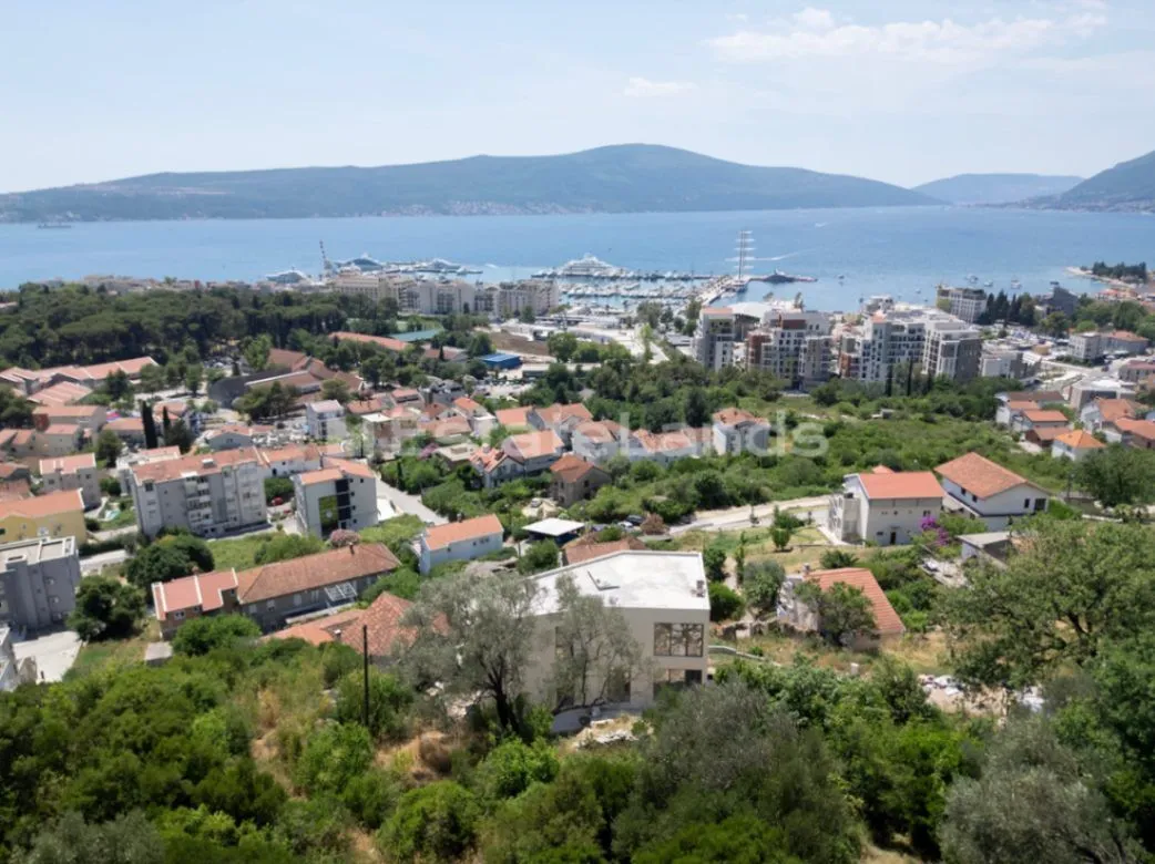 Prodaja, kuća, 400m², Tivat, Crna Gora