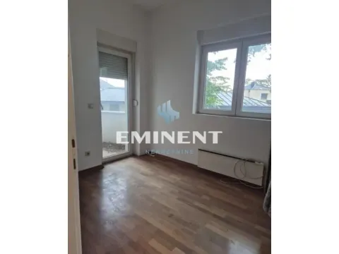 Rent, three bedroom apartment, 90m², Kluz, Zvezdara Sve Podlokacije - image 8