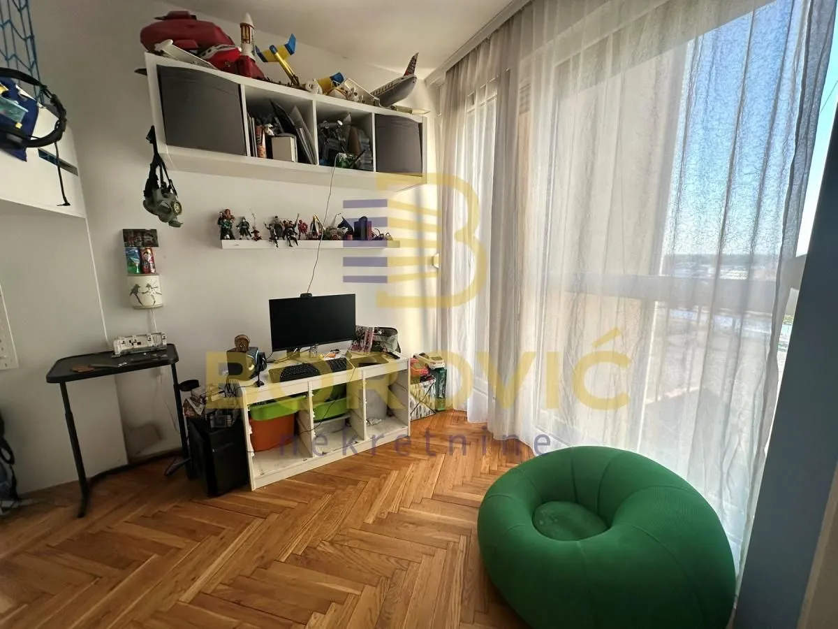 Sale, two bedroom apartment, 63m², Hala Pionir, Palilula Sve Podlokacije