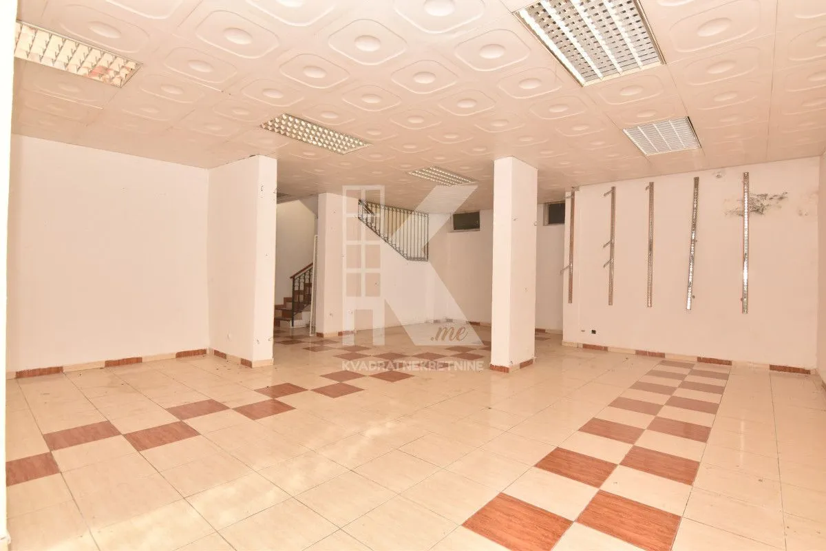 Rent, office space, 240m², Gintaš, Podgorica