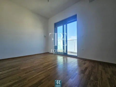 Rent, office space, 22m², Tološi, Podgorica - image 3