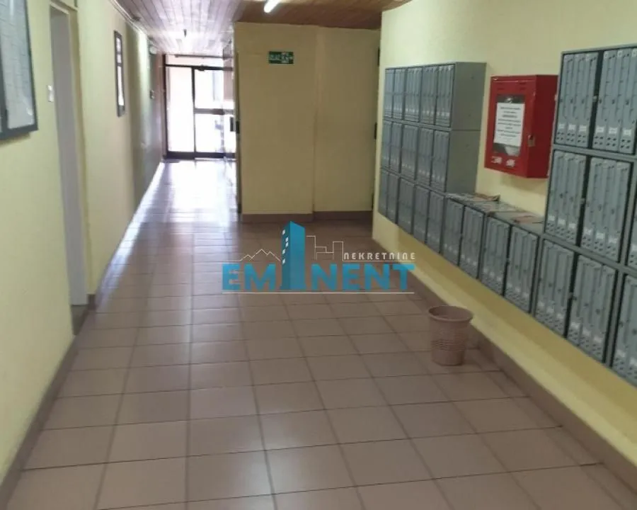 Rent, three bedroom apartment, 84m², Zemun Centar, Zemun Sve Podlokacije
