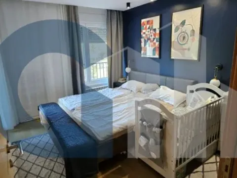 Prodaja, trosoban stan, 81m², Zemun Gornji Grad, Zemun Sve Podlokacije - image 9