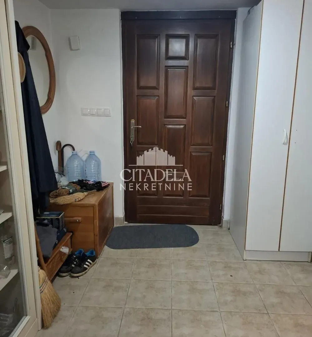 Prodaja, kuća, 70m², Irig, Srbija