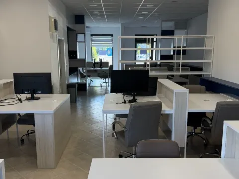 Rent, office space, 98m², Stari Aerodrom, Podgorica - image 4