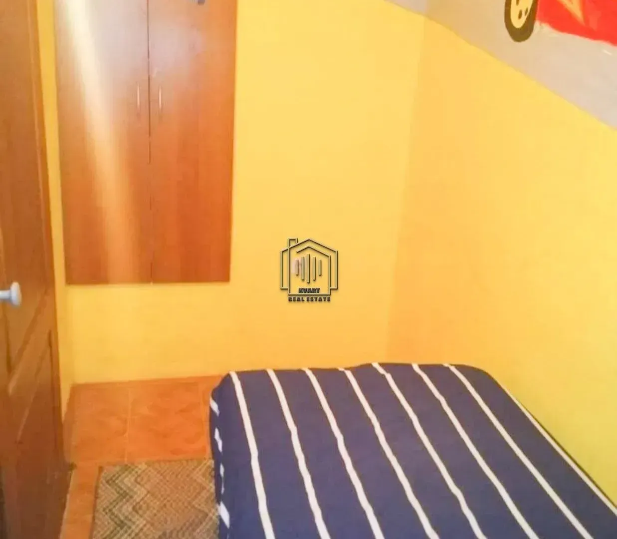 Izdavanje, trosoban stan, 120m², Zelenika, Podgorica