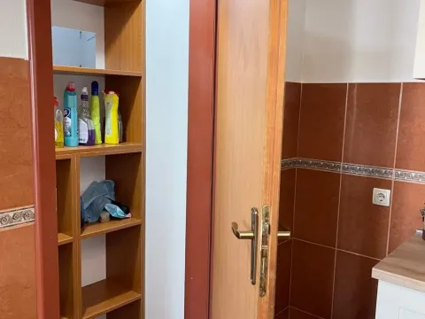 Izdavanje, jednosoban stan, 68m², Centar, Podgorica - image 9