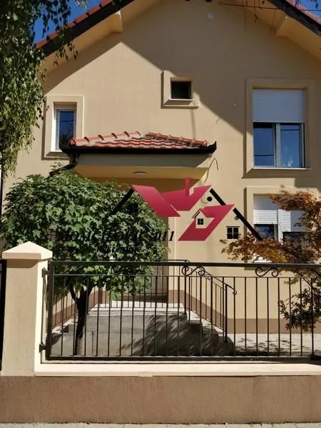 Sale, house, 320m², Zemun Novi Grad, Zemun Sve Podlokacije