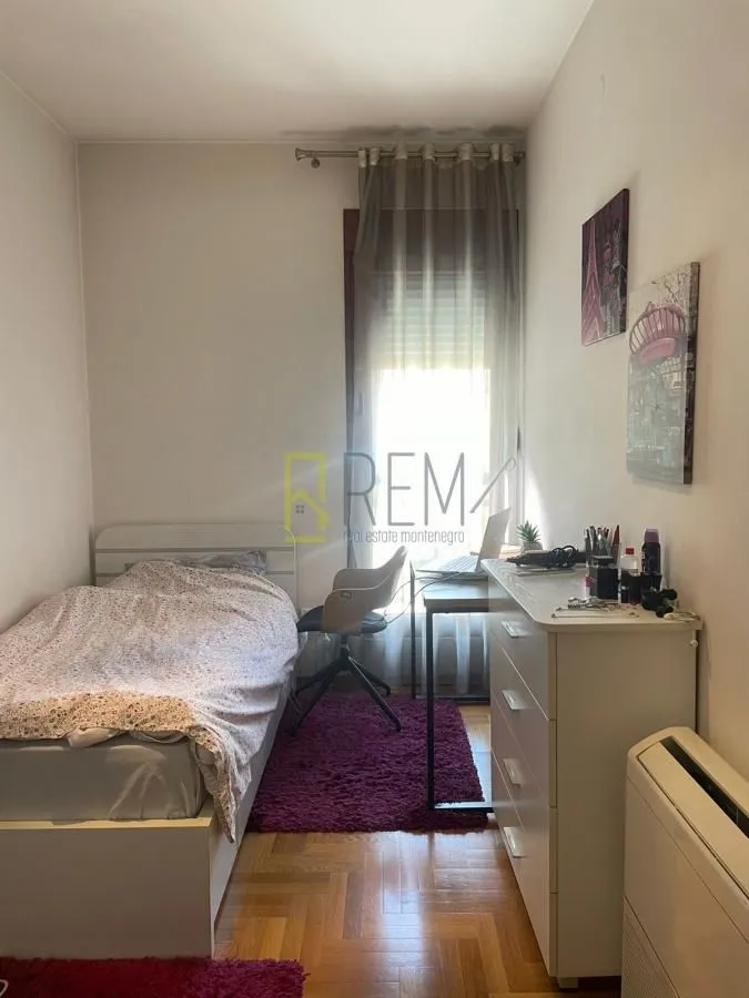 Prodaja, dvosoban stan, 69m², Tuški Put, Podgorica