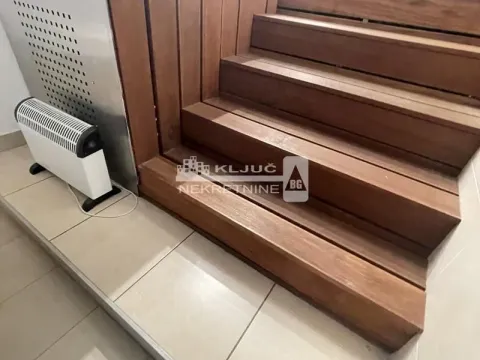 Sale, apartment, 340m², Kalenić Pijaca, Vračar Sve Podlokacije - image 6