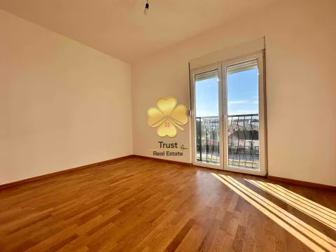 Izdavanje, trosoban stan, 101m², Zabjelo, Podgorica - image 7