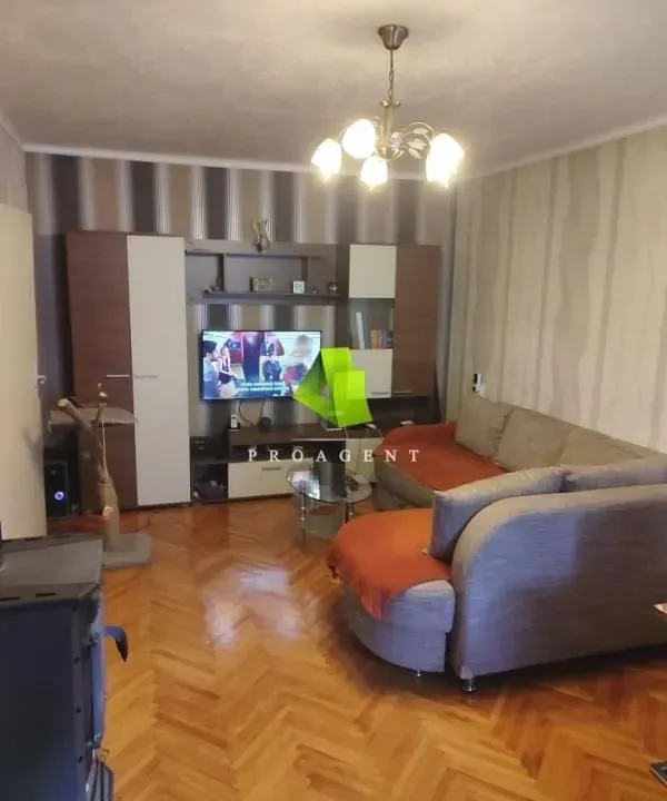 Sale, three bedroom apartment, 66m², Medijana, Niš