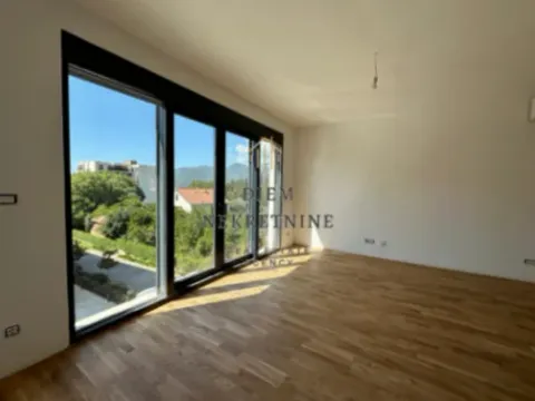 Sale, three bedroom apartment, 100m², Seljanovo, Tivat - image 9