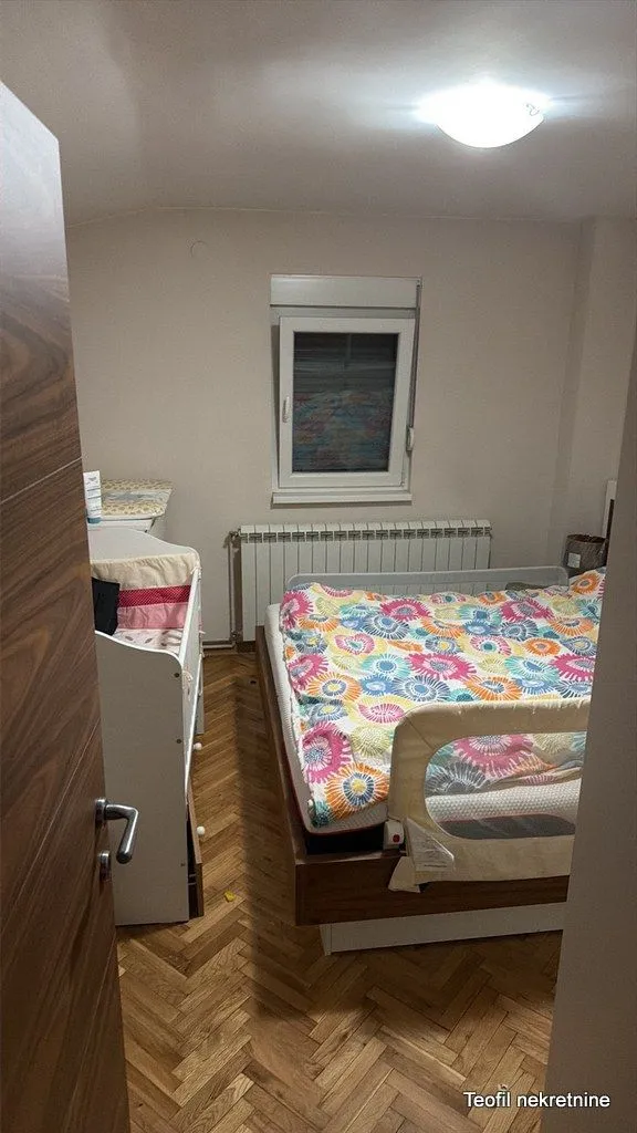 Sale, three bedroom apartment, 80m², Gundulićev Venac, Beograd