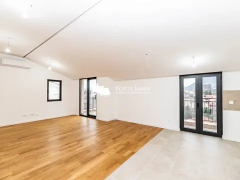 Sale, three bedroom apartment, 107m², Bijela, Herceg Novi - image 3