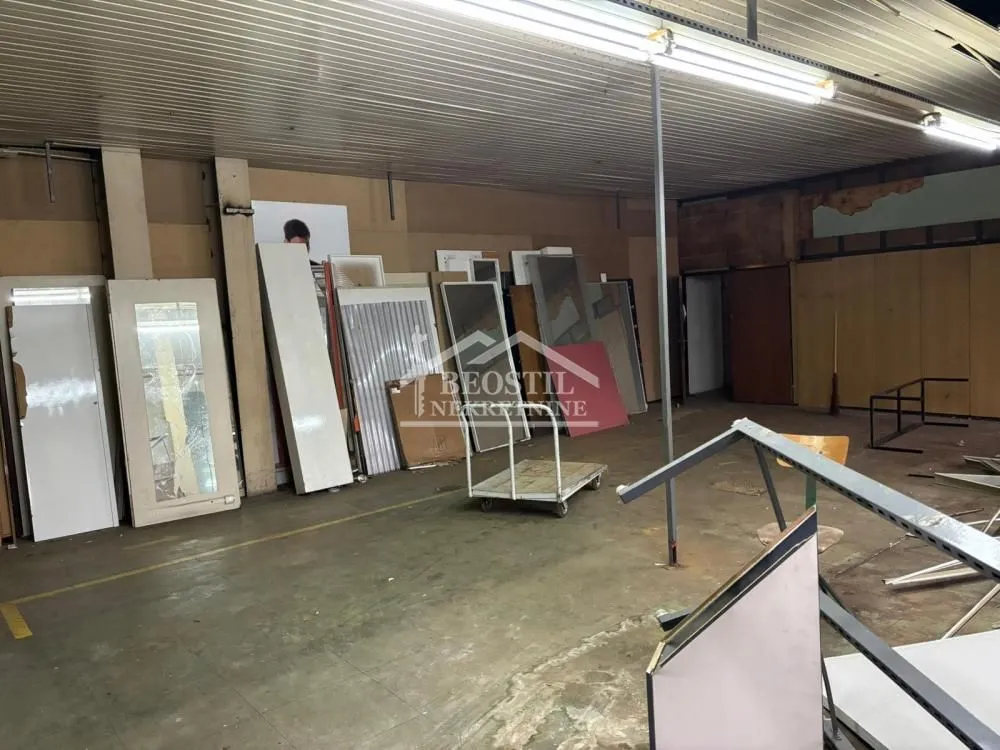 Rent, office space, 600m², Kluz, Zvezdara Sve Podlokacije