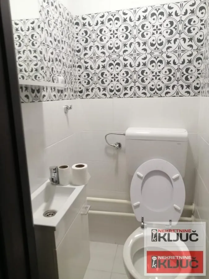 Prodaja, jednosoban stan, 37m², Centar, Novi Sad