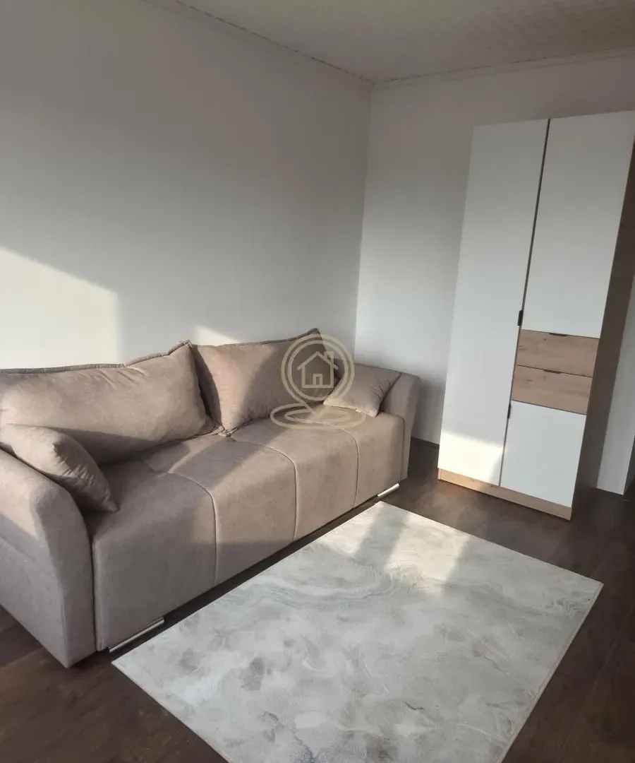 Prodaja, trosoban stan, 70m², Medijana, Niš
