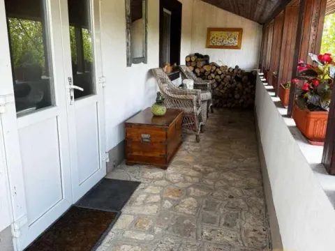 Prodaja, kuća, 205m², Arnajevo, Barajevo - image 28