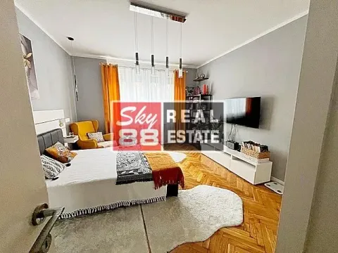 Sale, two bedroom apartment, 48m², Stari Grad, Beograd - image 13