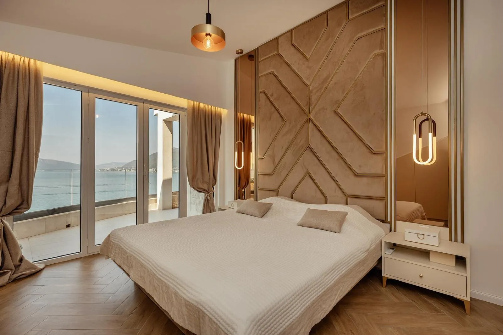Rent, three bedroom apartment, 149m², Donja Lastva, Tivat