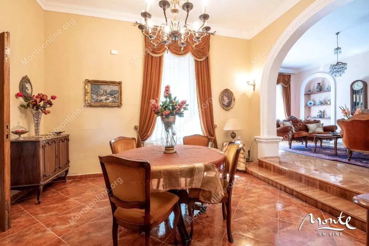 Sale, house, 112m², Risan, Kotor