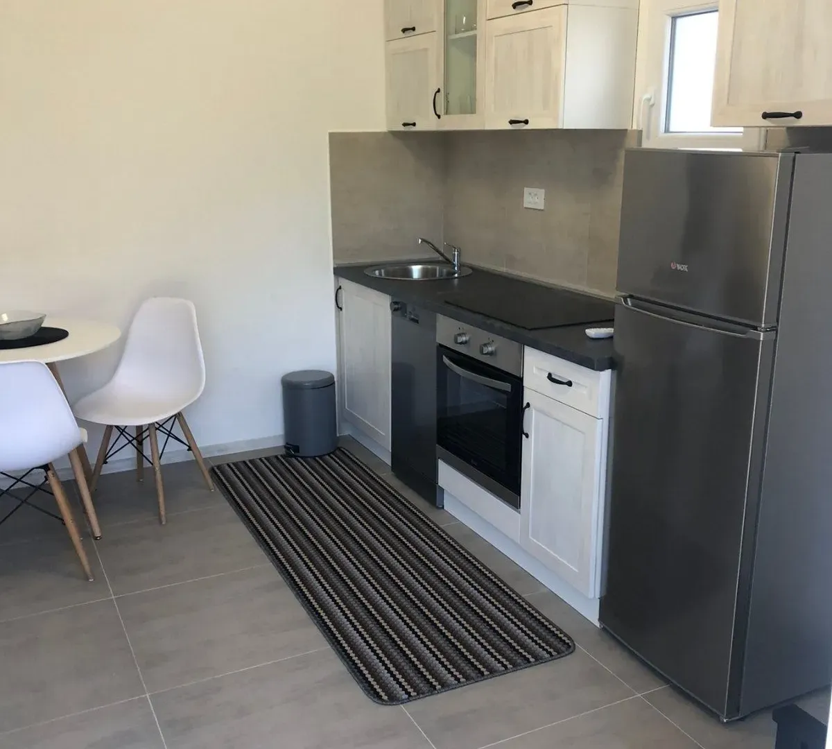 Izdavanje, stan, 29m², Tološi, Podgorica