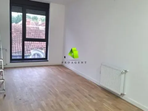 Izdavanje, dvosoban stan, 49m², Medijana, Niš