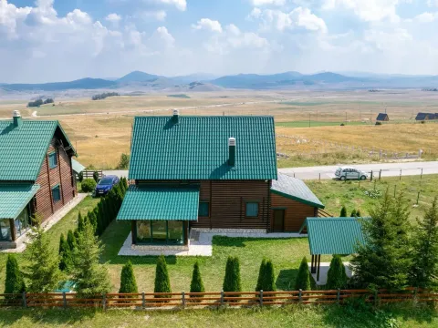 Prodaja, kuća, 200m², Motički gaj, Žabljak - image 20