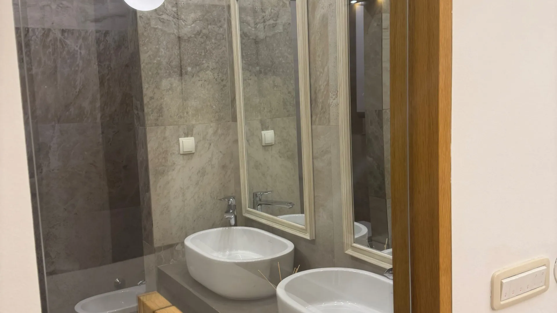 Rent, two bedroom apartment, 108m², Centar, Budva