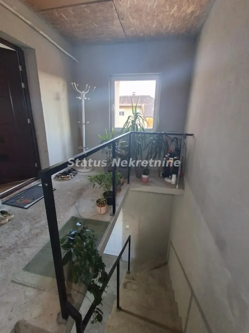 Prodaja, kuća, 150m², Futog, Novi Sad Sve Podlokacije