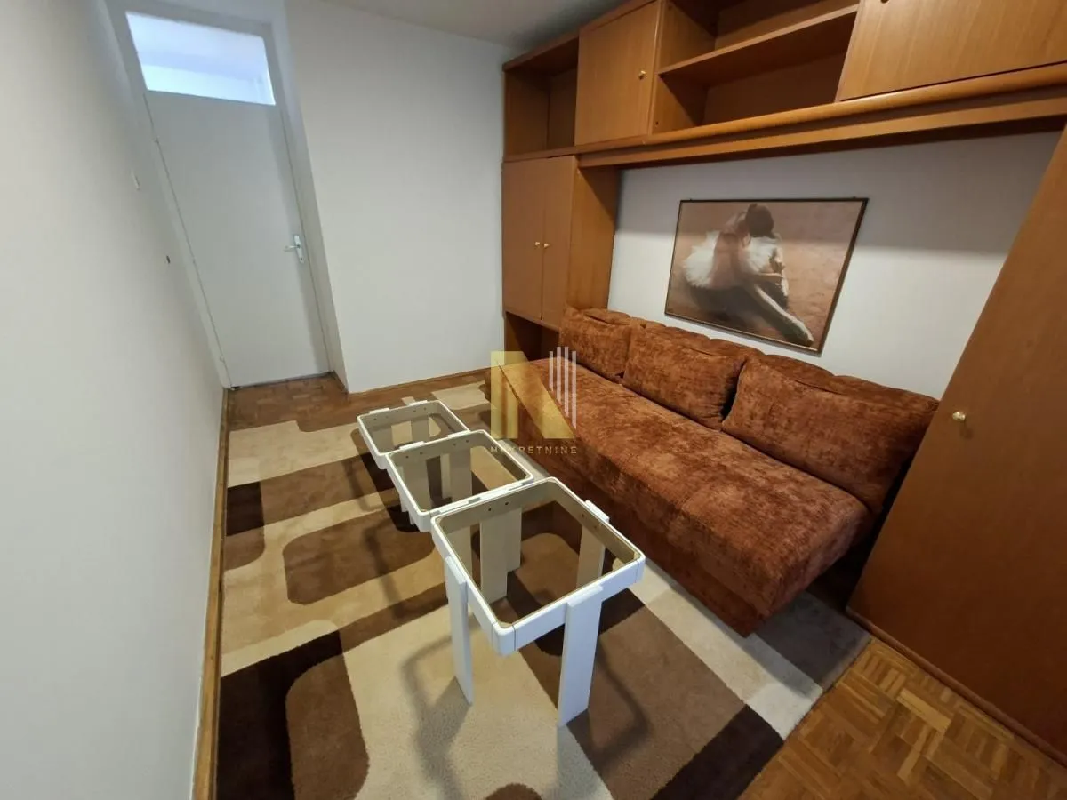 Izdavanje, dvosoban stan, 61m², Novo naselje, Novi Sad