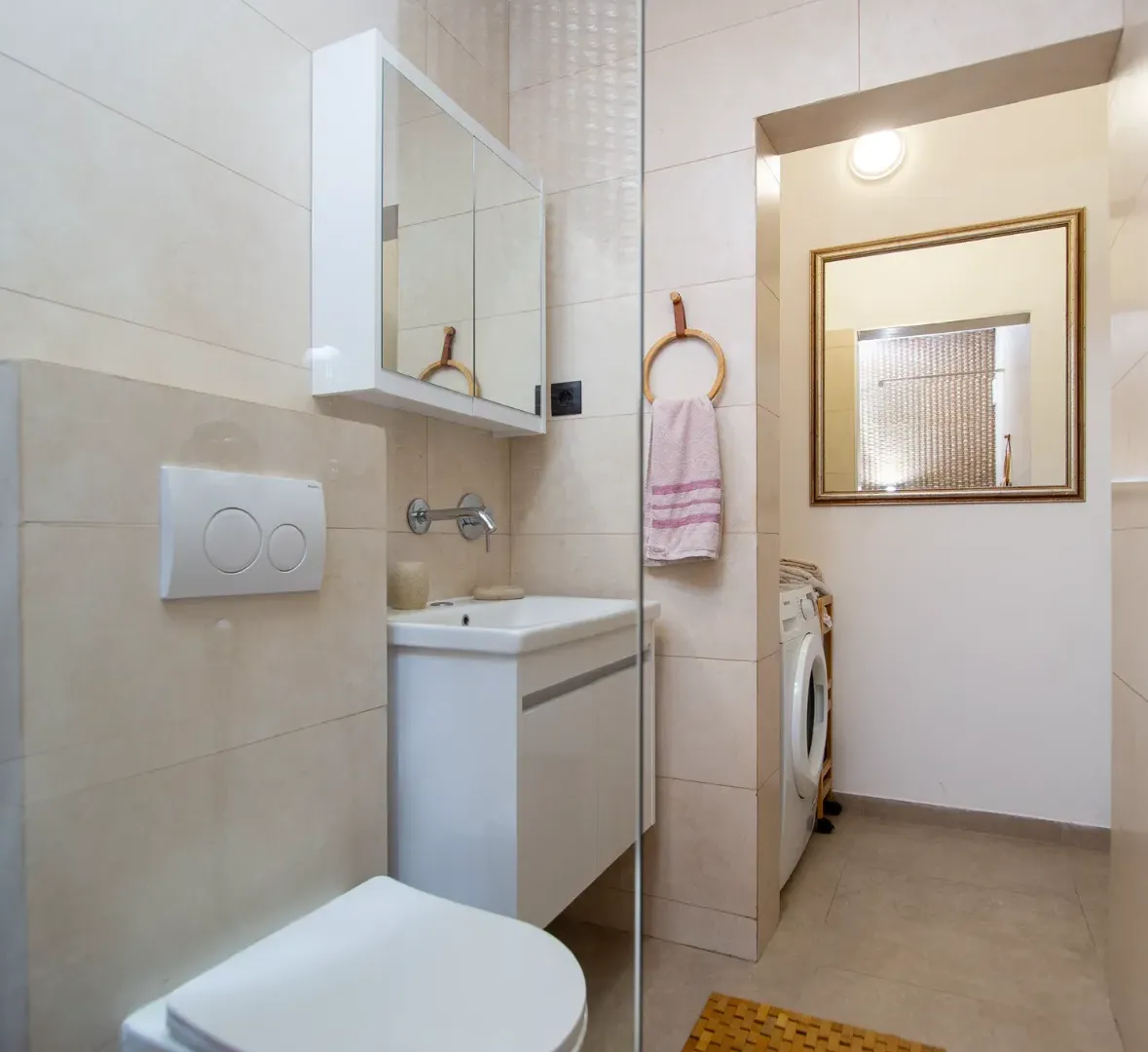 Sale, two bedroom apartment, 110m², Adok, Budva