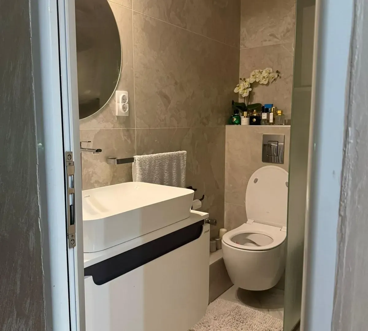 Sale, two bedroom apartment, 68m², Novi Beograd Sve Podlokacije, Beograd