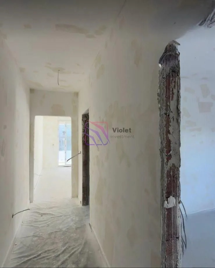 Prodaja, jednosoban stan, 55m², Momišići, Podgorica